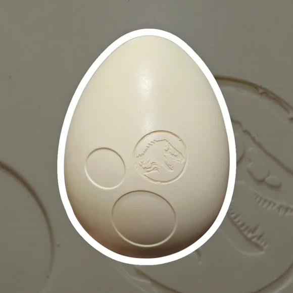 Cream Dog Toy Egg with Indented Designs - Picture 5 of 6